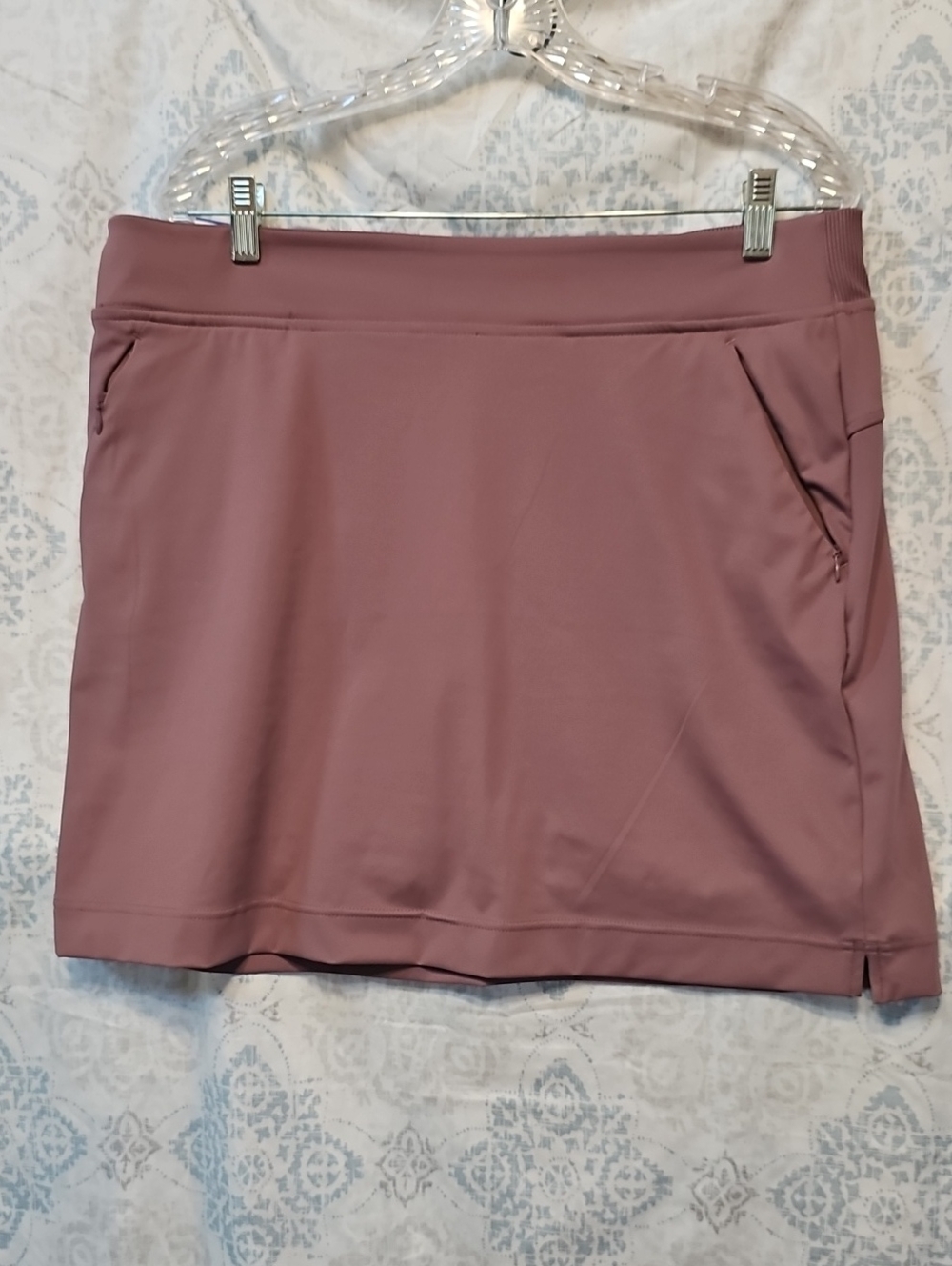 32° Cool Women's Active  Skort in Dusty Mauve